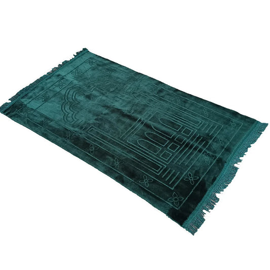 Premium Velvet Prayer Mat – Luxuriously Soft & Anti-Slip Design