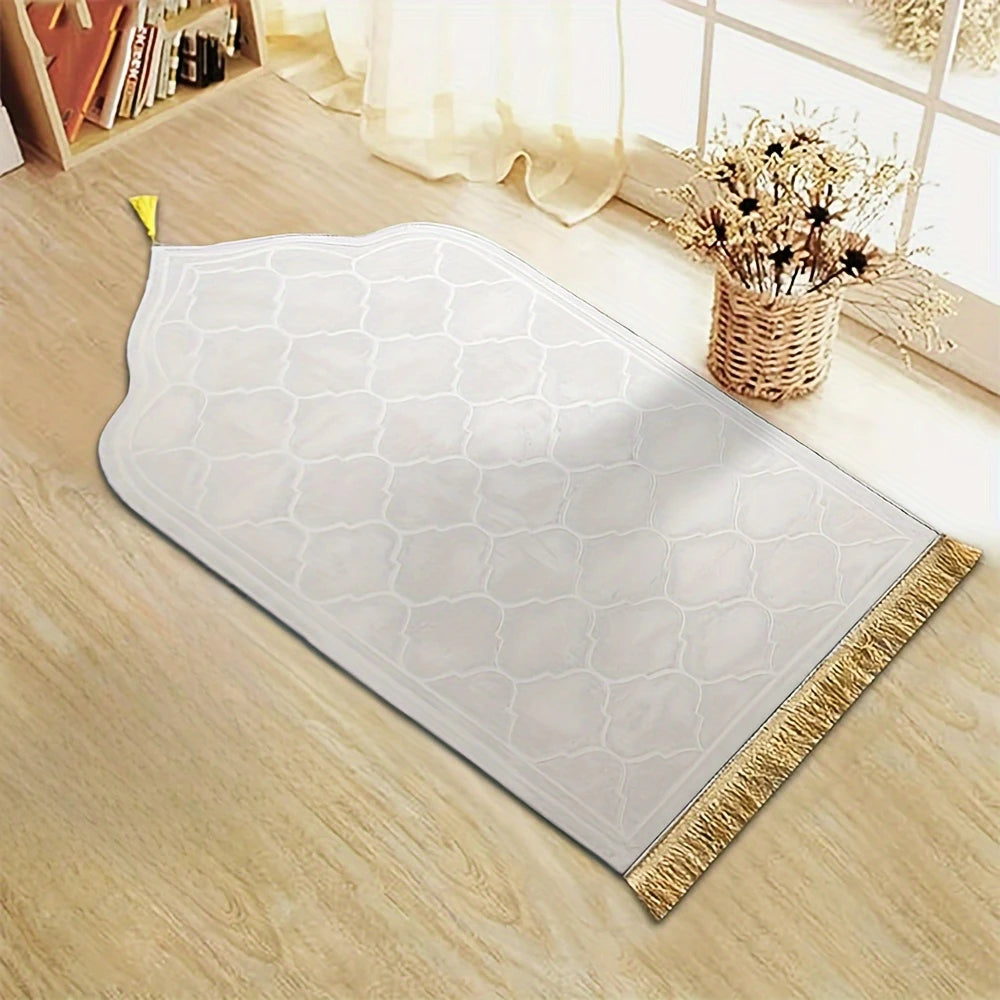 Luxury Plush Prayer Mat – Thickened Comfort with Tassel Design